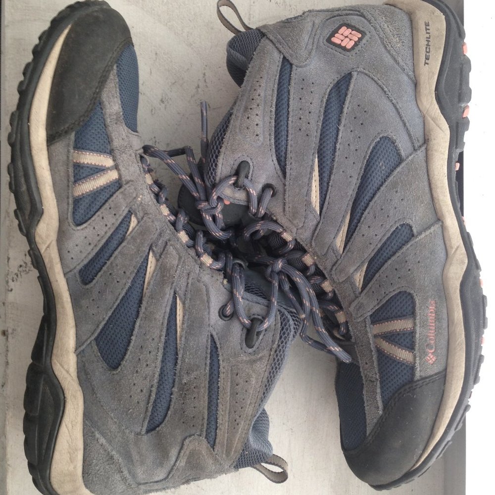 Columbia Blue Hiking Boots Size 9